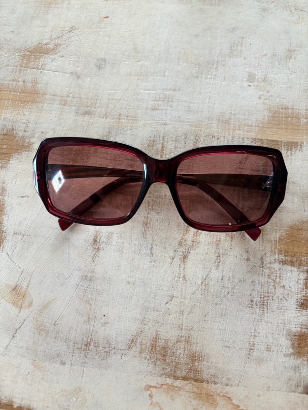 YSL Saint Laurent Oversized Rectangular Sunglasses – Brown Gradient Lenses